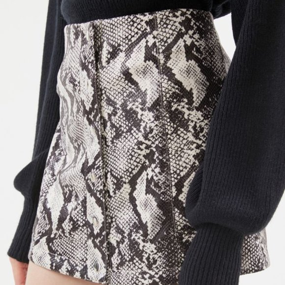 UO Siren Snake Print Button-Front Mini Skirt - Picture 2 of 3